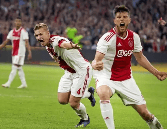 从阿贾克斯围绕意甲防线松动到成都蓉城围绕中超造点机会，波尔图门线救险备战欧联的简单介绍