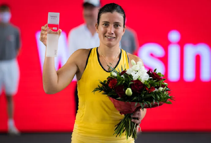 北京国安遭误判两次点球 北京国安遭误判两次点球