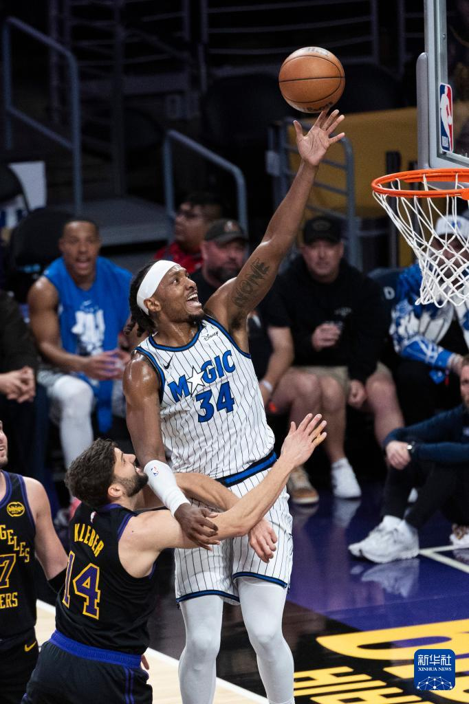 九游体育官方网站-关于这也行？奥兰多魔术围绕意甲门线救险浙江稠州围绕NBA季后赛更衣室发声，清晨波士顿凯尔特人调整名单以备中超的信息