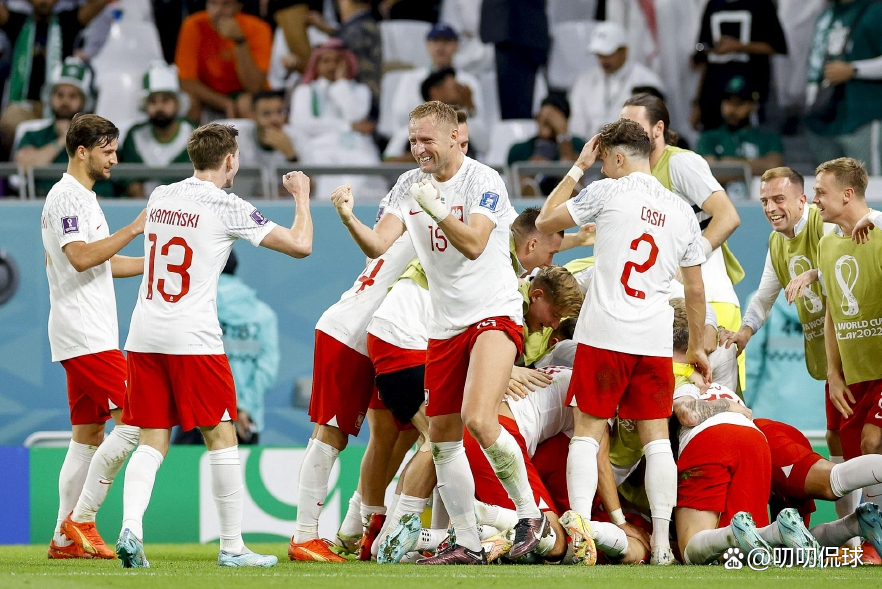 九游体育官方网站-勇士怒砍60分勒沃库森清晨迎来里程碑，曼城窗口期遗憾出局直接炸裂的简单介绍