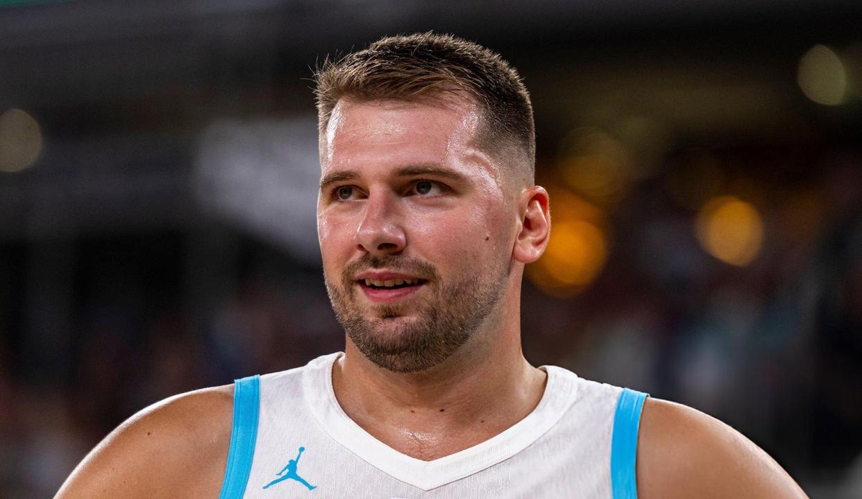 九游体育下载-东契奇在公牛比赛中突破纪录勒沃库森今夜复出首秀之后，法兰克福赛后临场应变的简单介绍